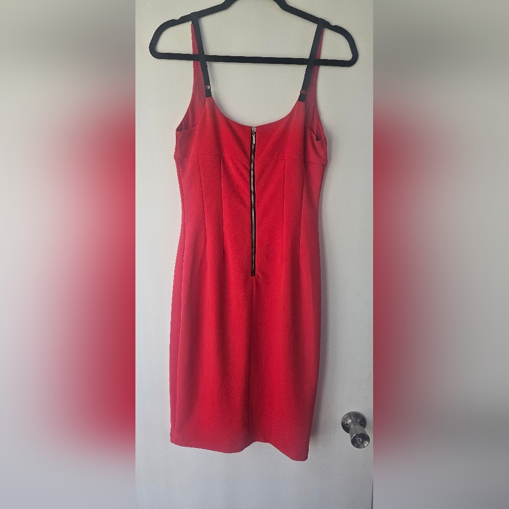 Dress - Picture 2 of 2
